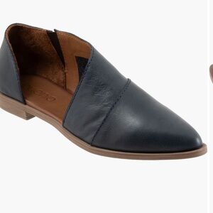 Bueno Blake Half D’Orsay Pointed Toe Flat (size 36)